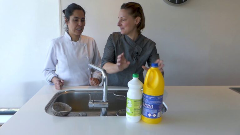 Descubre con qué mezclar el amoniaco para una limpieza impecable
